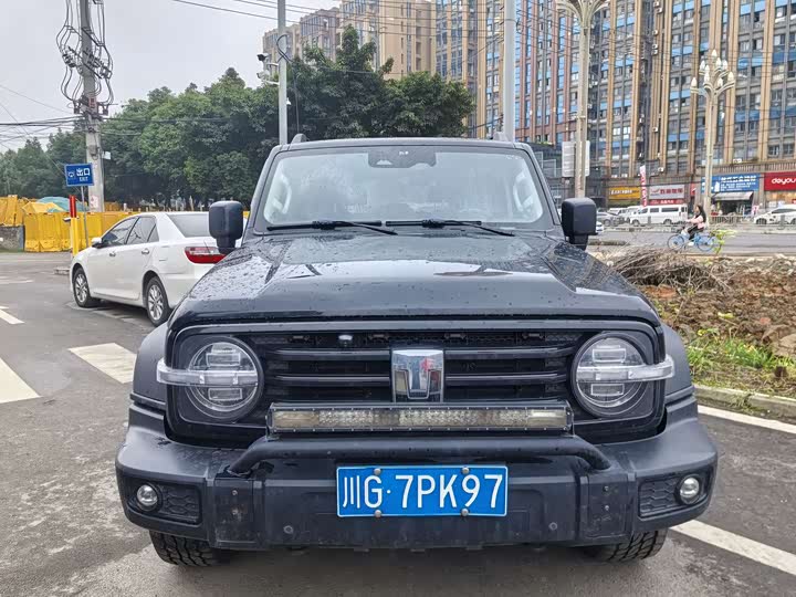 Фото 7 - Tank 300