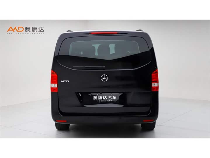 Фото 4 - Mercedes-Benz Vito
