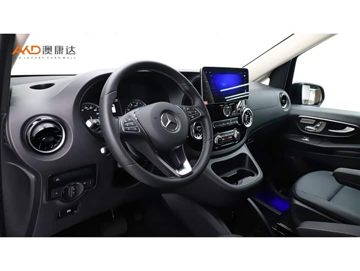 Фото 6 - Mercedes-Benz Vito