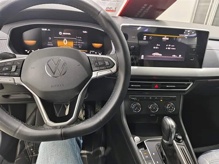 Фото 2 - Volkswagen Lavida