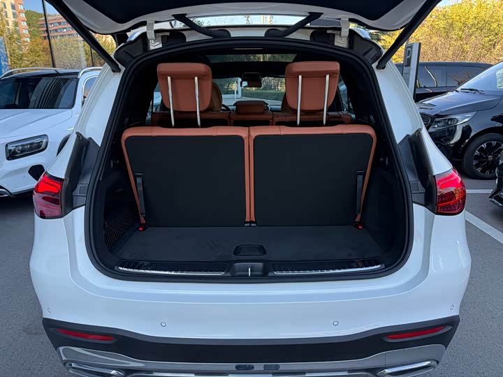 Фото 16 - Mercedes-Benz GLC-Class