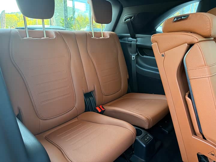 Фото 8 - Mercedes-Benz GLC-Class