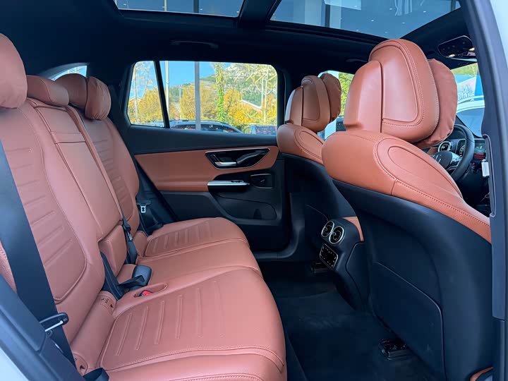 Фото 9 - Mercedes-Benz GLC-Class