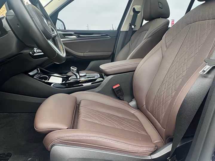 Фото 19 - BMW X3