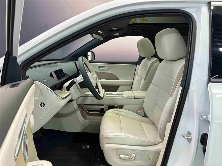 Фото 5 - Toyota bZ3X