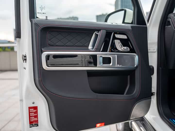 Фото 11 - Mercedes-Benz G-Class AMG