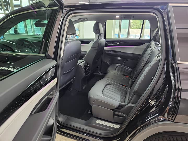 Фото 8 - Volkswagen Teramont Pro