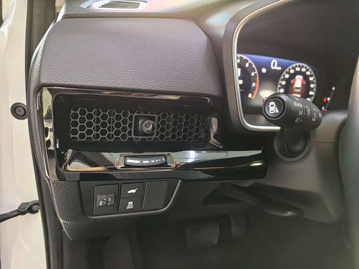 Фото 11 - Honda CR-V