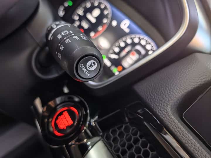 Фото 13 - Honda CR-V