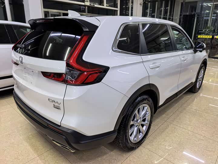 Фото 5 - Honda CR-V