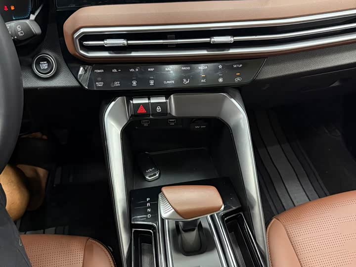 Фото 10 - Kia Sportage GT-line