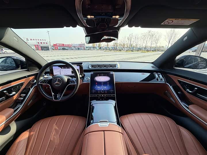 Фото 8 - Mercedes-Benz S-Class