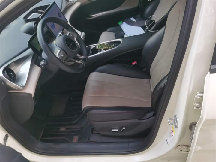 Фото 15 - BYD Dolphin