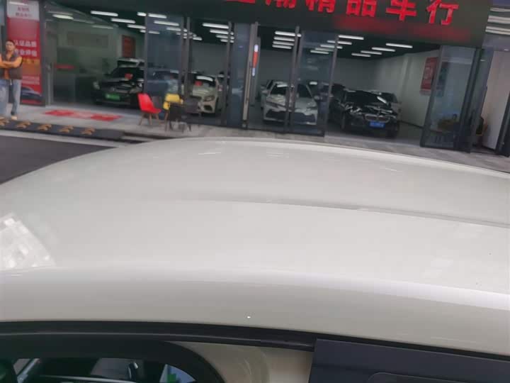 Фото 27 - BYD Dolphin