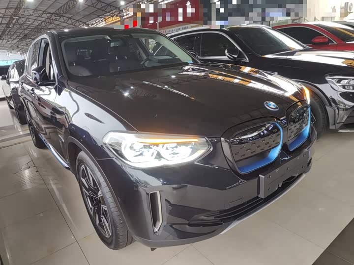 Фото 4 - BMW iX3