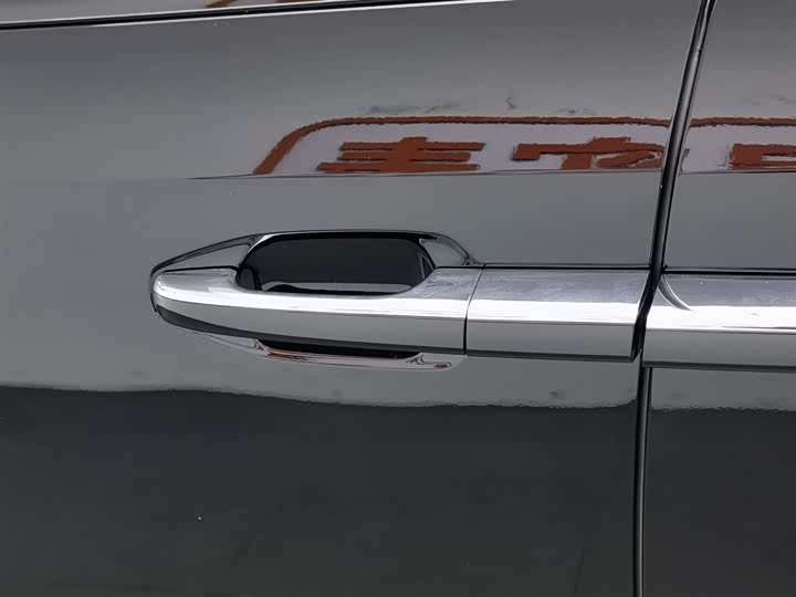 Фото 18 - GAC Trumpchi M8