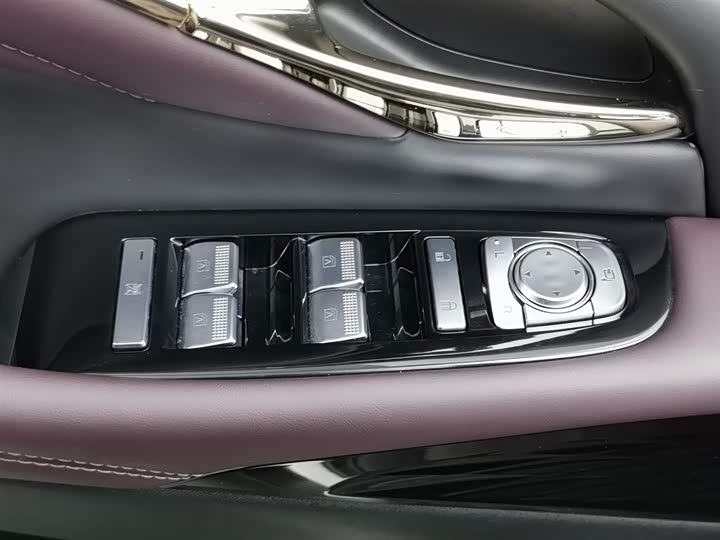 Фото 9 - GAC Trumpchi M8