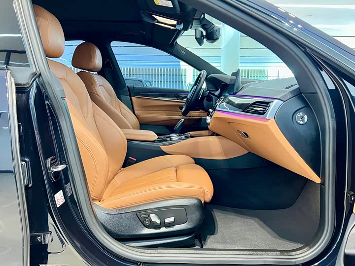 Фото 17 - BMW 6 Series GT