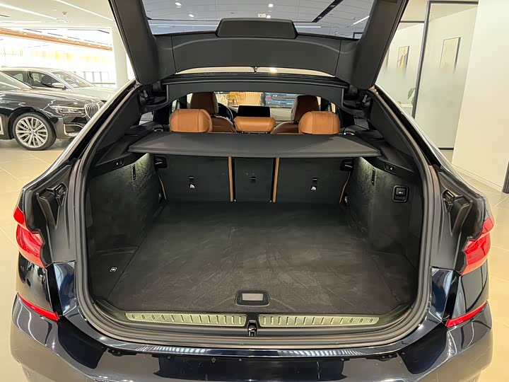 Фото 22 - BMW 6 Series GT