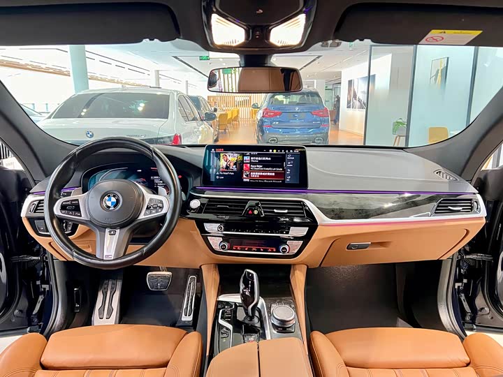 Фото 8 - BMW 6 Series GT