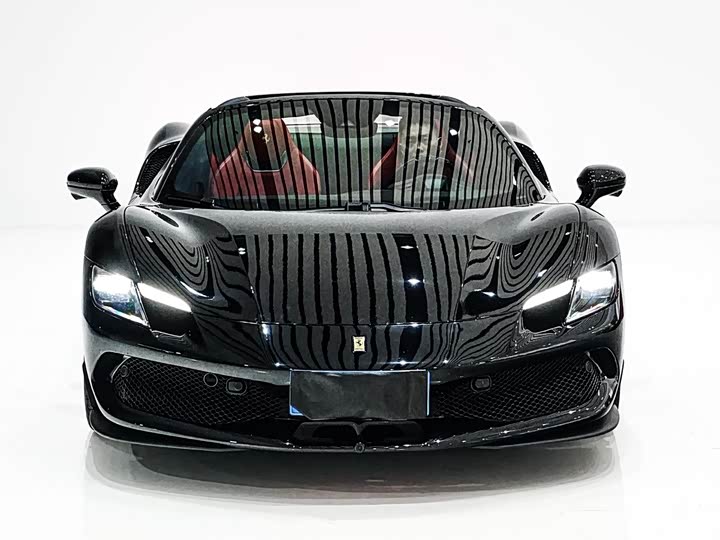 Фото 2 - Ferrari 296