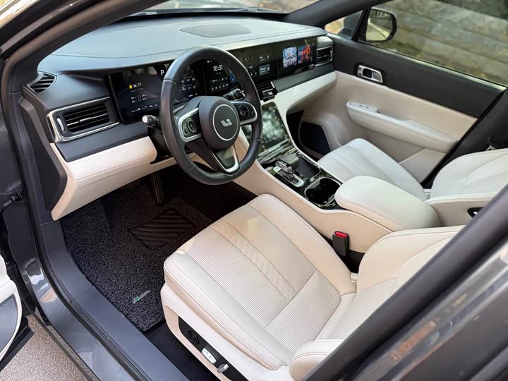 Фото 4 - LiXiang One