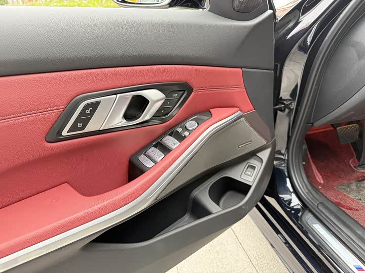 Фото 12 - BMW 3 Series