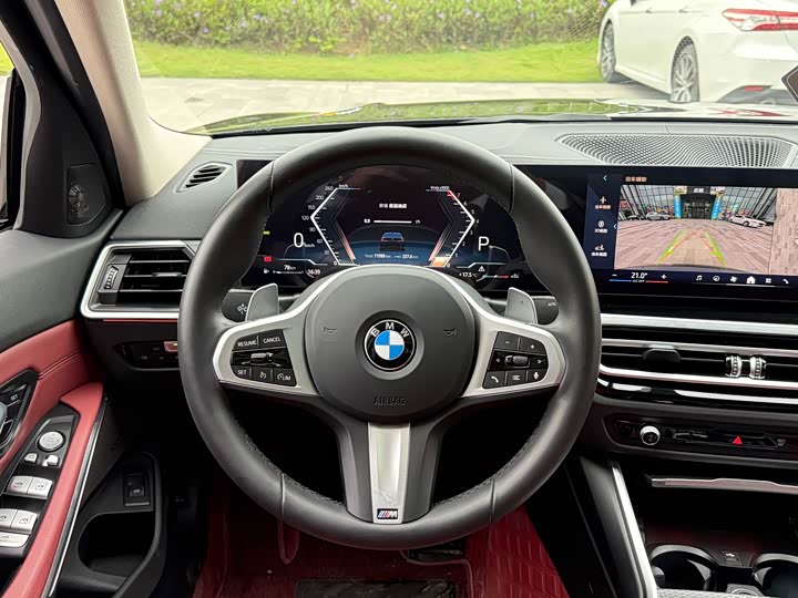 Фото 16 - BMW 3 Series