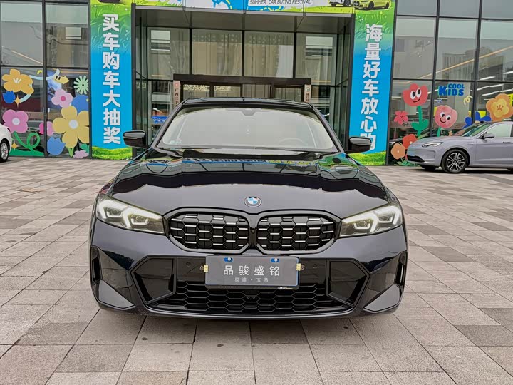 Фото 2 - BMW 3 Series