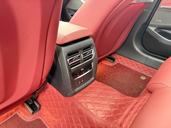 Фото 20 - BMW 3 Series