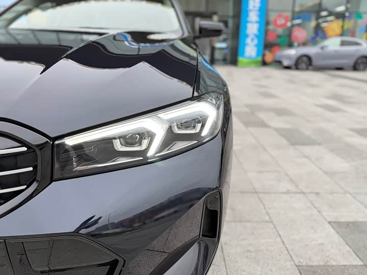 Фото 8 - BMW 3 Series