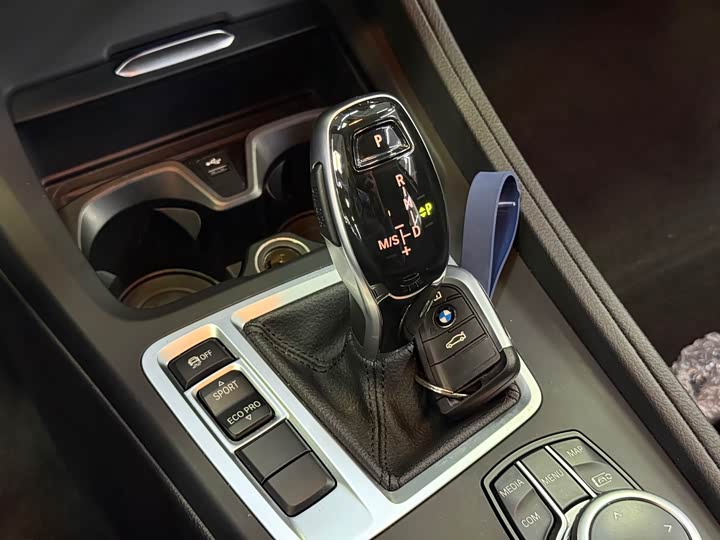 Фото 10 - BMW 1 Series