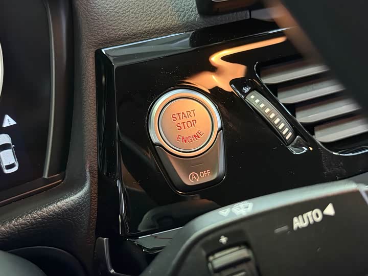 Фото 13 - BMW 1 Series