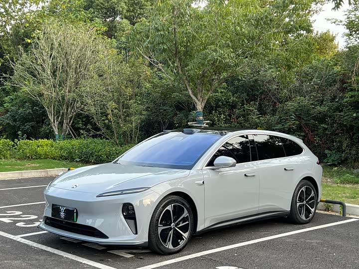 Фото 19 - Nio ET5T