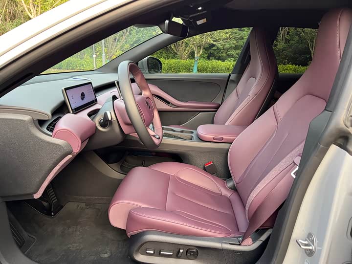 Фото 5 - Nio ET5T