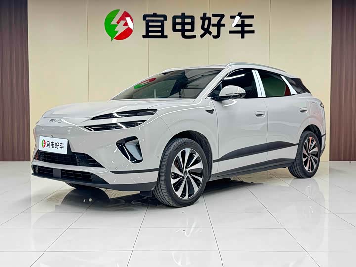 Фото 1 - BYD Sea Lion 06 Hybrid/EV