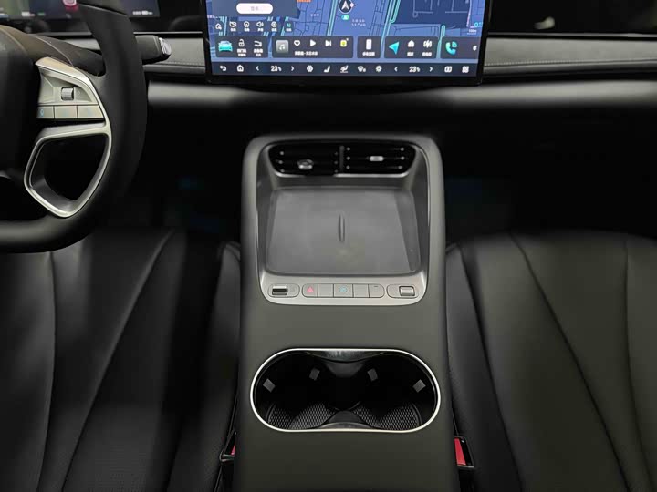 Фото 11 - BYD Sea Lion 06 Hybrid/EV