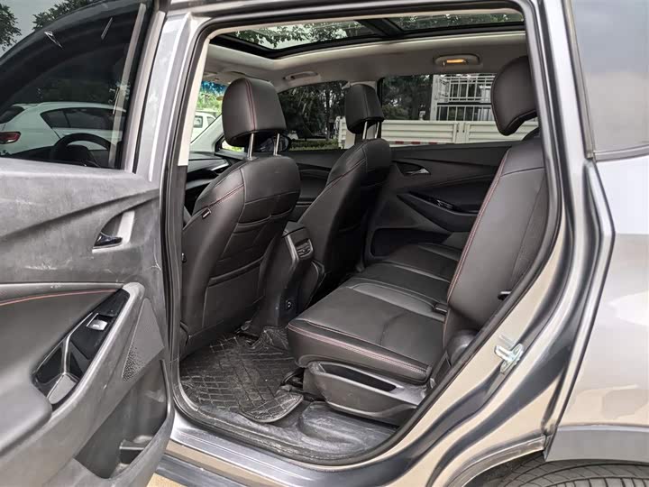 Фото 13 - Chevrolet Orlando