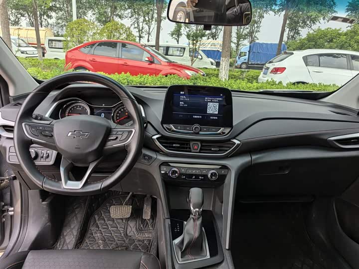 Фото 14 - Chevrolet Orlando