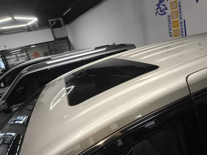 Фото 26 - Buick GL8 ES