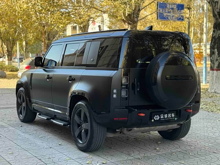 Фото 5 - Land Rover Defender