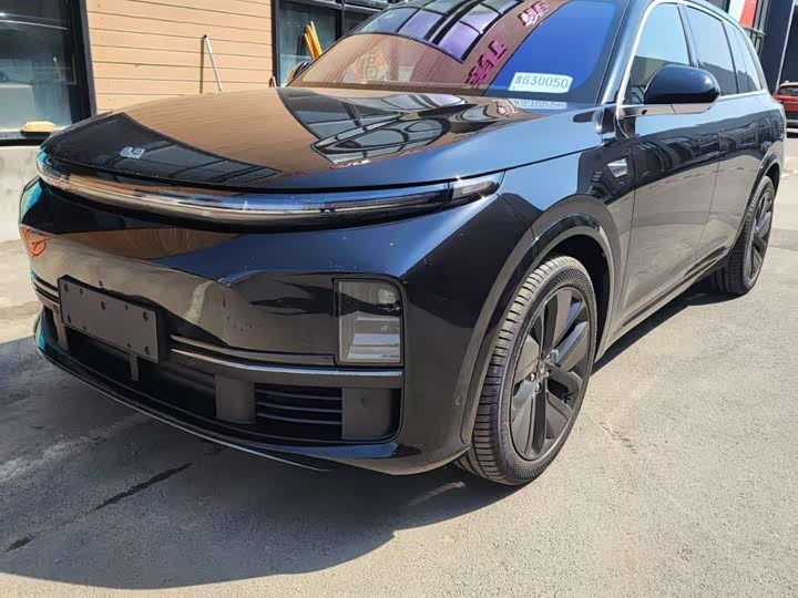 Фото 1 - LiXiang L7