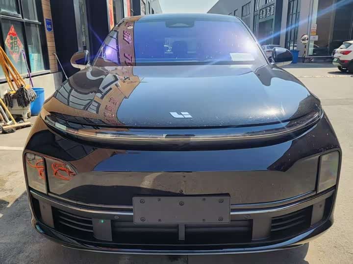 Фото 2 - LiXiang L7