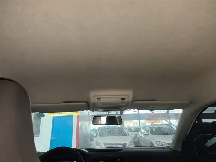 Фото 18 - Volkswagen T-Cross