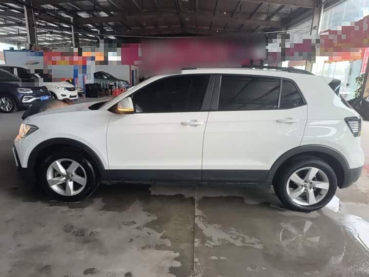 Фото 5 - Volkswagen T-Cross