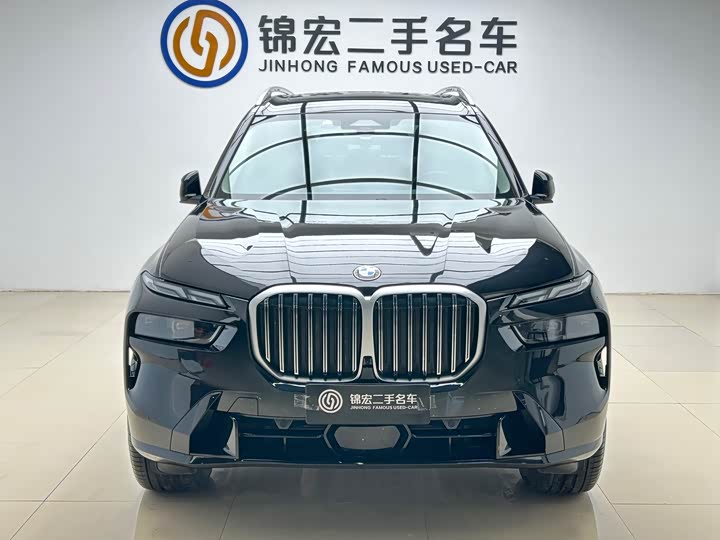 Фото 2 - BMW X7