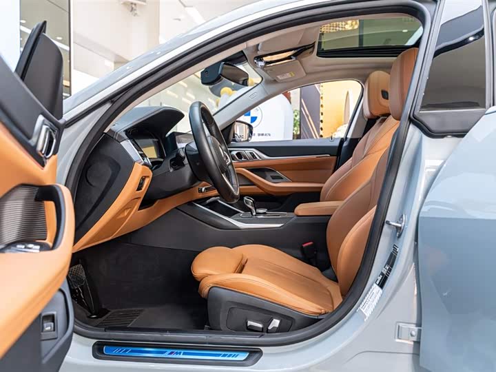 Фото 16 - BMW 4 Series