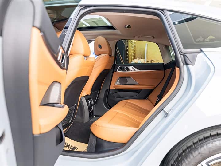 Фото 17 - BMW 4 Series