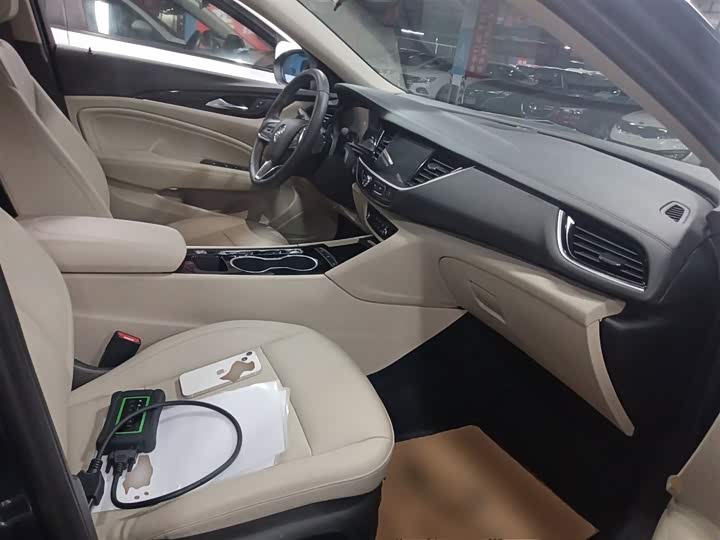 Фото 25 - Buick Regal