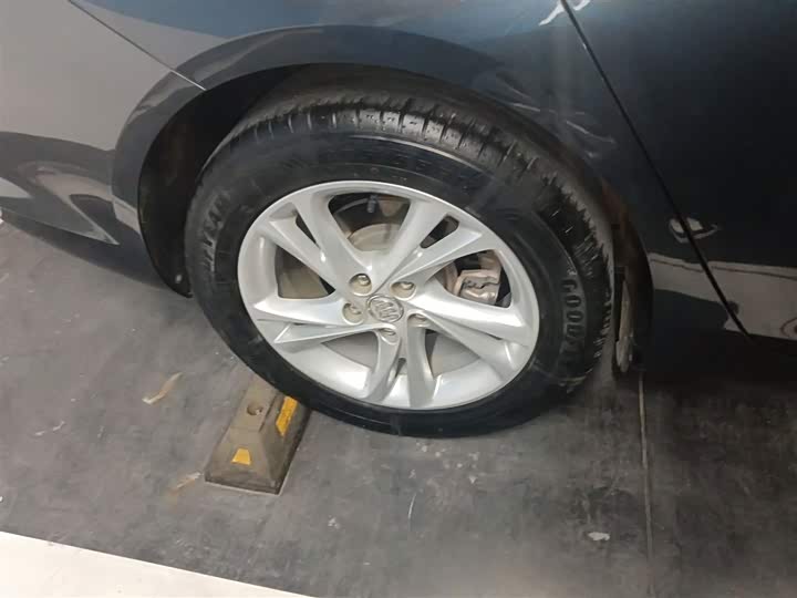 Фото 26 - Buick Regal